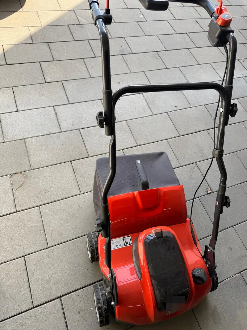 Akku-Vertikutierer Husqvarna S 138i
